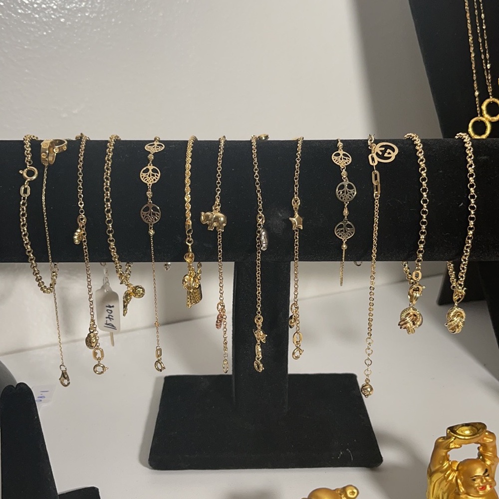 Jewelry - Picture 6 of 7